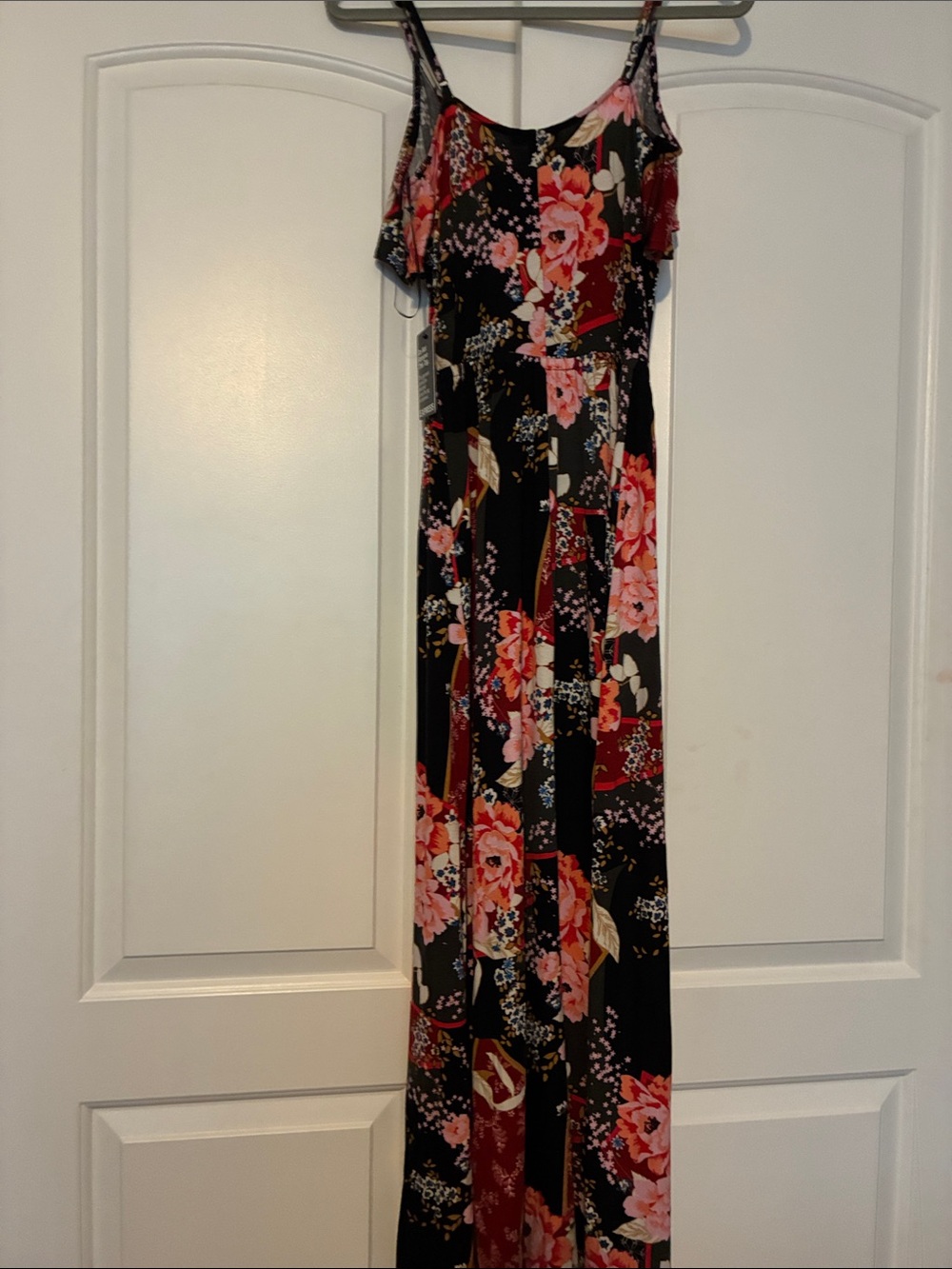 Express Black and Burgundy Floral Maxi Dress - Picture 7 of 7